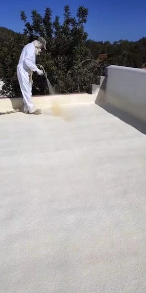 espuma de poliuretano proyectado maquina